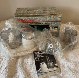 Bc-1401 Betty Crocker Bc-2402 Mini Chopper Model Compact Food Processor Removable Blade