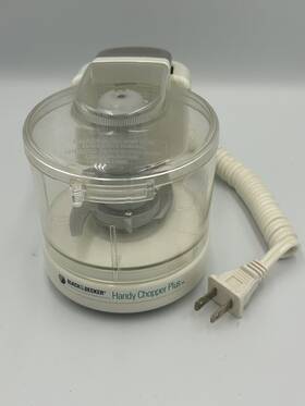06484 Black Decker Vintage And Small Handy Chopper Mincer Hc20 Tiny Food Processor