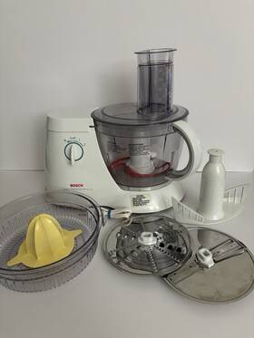 Mcm5000 Bosch Mcm 5000 Uc/02 Food Processor Plus With Attachments - Tested And Working