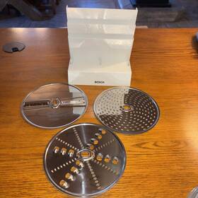 Mum4450 Bosch Lot Of 3 Grating Slice Disc Blade Series Compact Food Processor With Holder