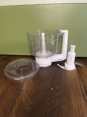 W700 Bosch Multi-mixer Food Processor. Missing Pusher