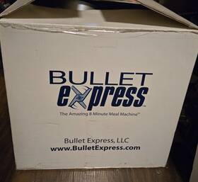 Bxe-1000 Bullet Express Multi Function Meal Maker Food Processor Juicer New
