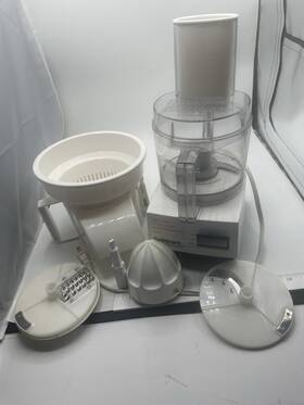 Dlc-501tx Cuisinart 1919tx Little Pro Plus Food Processor Base Juicer Pusher .new