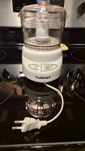Dcl2e Cuisinart Dlc2e Foodprocessor - 220v European Plug
