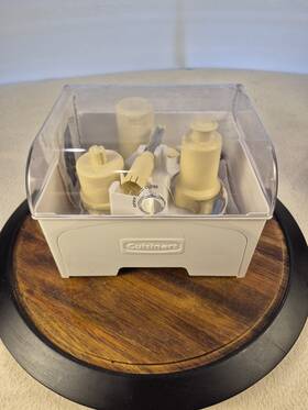 Fp-12se Cuisinart Food Processor 2 Blades 3 Choppers Storage Case Brush In White