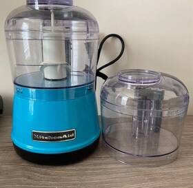 Kfc3522qcl Kitchenaid Mini Food Chopper With Extra Bowl. Excellent Condition