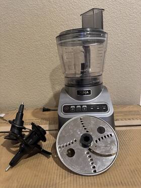 Fp061a Ninja Professional Plus 9-cup Food Processor With Auto-iq