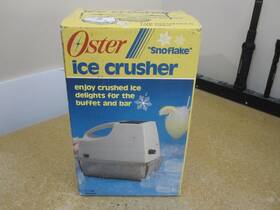 571-06 Oster Vintage Nos Snoflake Ice Crusher Almond - New Sealed Box