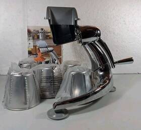L1009sa Saladmaster Salad Machine Food Processor 5 Cones Brand New No Box Vtg 2004