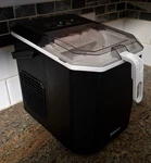 Silonn SLIM21B Countertop Ice Maker Excellent Condition With Scoop & Basket. Fixed Price $69.99.