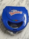 Hostess Twinkies Easy Snack Maker, Smart Planet Model HOST-1TW Cupcake. Fixed Price $20.00.