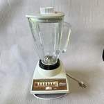Vintage Sears Roebuck Counter Craft Insta-blend 14-SPEED Blender 330 1.25L Glass. Fixed Price $33.00.