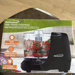 Brentwood MC-109BK 1.5-CUP Mini Food Chopper (black). Fixed Price $18.99.