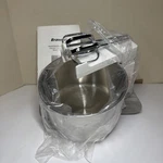 Bravetti EP545XX White Stand Mixer With Stainless Steel Bowl & Two Beaters-read. Fixed Price $37.98.