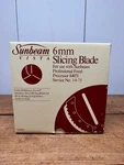 Sunbeam Vista 6MM Slicing Blade/coarse Shredder Food Processor 84071 14-7J. Fixed Price $11.00.