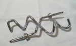 Oster Regency Kitchen Center 972-06A Beaters Dough Hooks Attachment. Fixed Price $8.99.