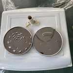 Cuisinart Prep Shred (DLC-837TX) & Slice (DLC-844TX) Discs + Stem For 10. Fixed Price $22.00.