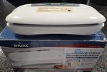 Rival Gourmet Seal-a-meal Vacuum Food Sealer VS110 White. Fixed Price $30.00.