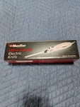 Mueller Ultra-carver Electric Knife EK-370WH & Carving Fork New Box. Fixed Price $20.00.