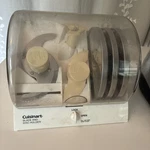 Cuisinart DLC-8 DLC-10 Food Processor Stem Disc Slicing Grater Lot Of 6 And Case. Fixed Price $28.00.