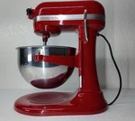 Kitchenaid Pro 550 Plus Stand Mixer 5.5 Qt Red KV25MEXER5 Bowl & Attachments. Fixed Price $300.00.
