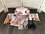 New Kitchenaid Dried Rose Pink Hdra 19 Pc Mixing Bowls Can Opener Shears Cups. Fixed Price $183.75.
