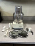 Cuisinart Food Preparation Center DLC-7FPC Processor Beige Bundle Tested. Fixed Price $150.00.