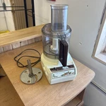 Vintage Sunbeam Vista Food Processor 714-38 Tested Works Great. Fixed Price $54.95.