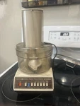 General Electric Food Processor-blender 8FP3 300W Pulse Function 6 Speeds. Fixed Price $35.95.