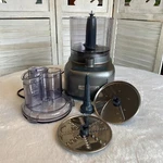Cuisinart FP-11GMFR Full-size Food Processor Gunmetal. Fixed Price $29.99.