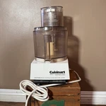 Vintage Cuisinart DLC-7 Full-size Food Processor White. Fixed Price $72.24.