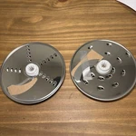 Delonghi DFP250 Food Processor Coarse & Fine Shredder Discs Oem. Fixed Price $24.99.