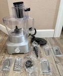 Vremi VR0007 800W Food Processor Die-cast Aluminum -barely Used W/attachments. Fixed Price $115.00.