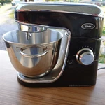 Oster Planetary Stand Mixer, Black, 4.5 Qt, No Attachments, Base Unit Bowl. Fixed Price $40.00.