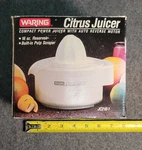 Vintage Waring Citrus Juicer Electric Model JC210-1 Make Your Own Drinks!. Fixed Price $17.00.