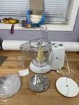 Ge 4-SPEED Food Processor Model 106622F 450W Motor Complete Unit. Fixed Price $47.99.