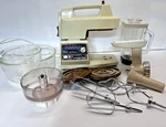 Oster Regency Kitchen Center Incomplete- Works! 971-04B. Fixed Price $92.00.