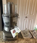 Cuisinart Core Custom FP-130 13-CUP Food Processor Chop Puree Shred Slice Nwob. Fixed Price $134.95.