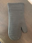 Cuisinart Oven Mitt Silicone Nonslip Grip Quilted Inside New Extra Protection. Fixed Price $8.97.