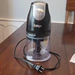 Ninja Push Function Electric Food Chopper Black/clear With Container, Lid, Blade. Fixed Price $25.00.