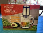 Brentwood 300-WATT 4-BLADE 6.5-CUP Food Processor. Fixed Price $39.99.