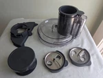 Cuisinart Food Processor CFP-26SVPC Spiralizer With Discs & Storage. Fixed Price $40.00.
