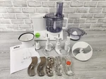 Braun Combimax FP3020 Food Processor 600W Type 3205 With Attachments. Fixed Price $124.99.
