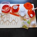 Genius Manual Food Processor Mixer Cutter & More New, No Box. Fixed Price $79.00.