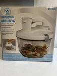 Westinghouse Saladxpress WST2002 Food Processor Slicer Grater Spinner. Fixed Price $65.00.