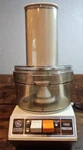 Ge D2FP1 4200FOOD Processor 5-CUP Base W/ Bowl, Lid, Chopping & Shredding Blades. Fixed Price $60.00.