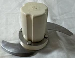 Sunbeam Oskar Model 14081 Food Processor Chopping Blade Part. Fixed Price $9.99.