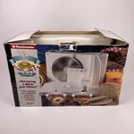 Toastmaster 6121 Electric Food Slicer Stainless Steel Blade Adjustable Thickness. Fixed Price $39.99.